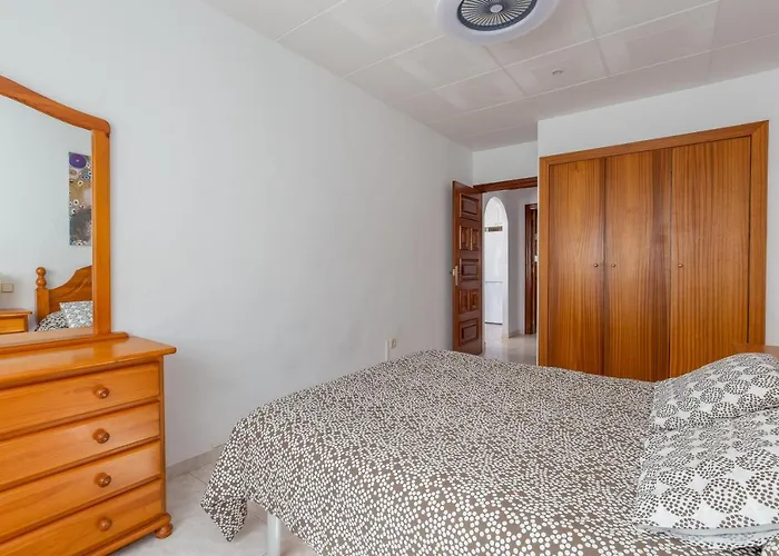 V021 - Neptuno Appartement *
